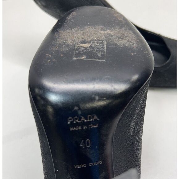 Prada 2004 Black Leather Scalloped Sway Curved Heels Size 40 Y2K - Picture 6 of 10